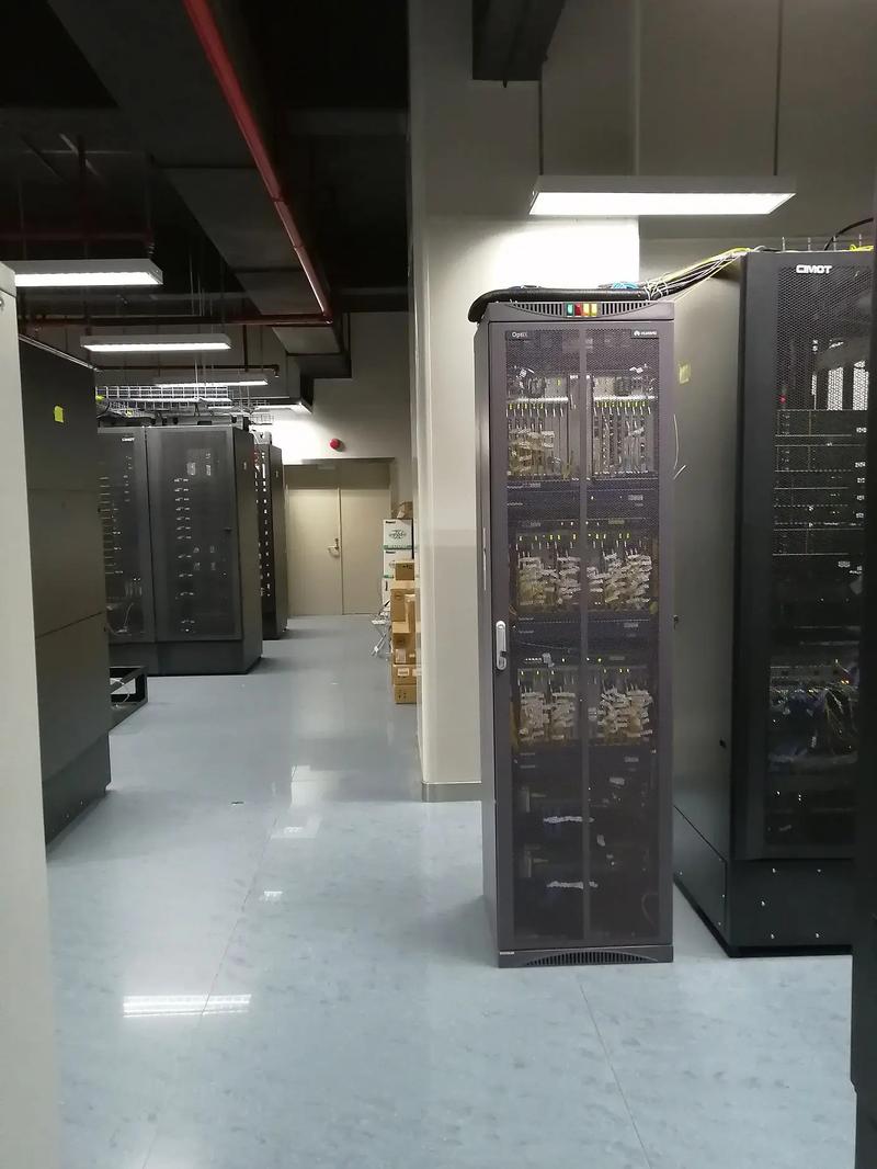 數據中心機房搬遷改造工程,機房服務器上下架